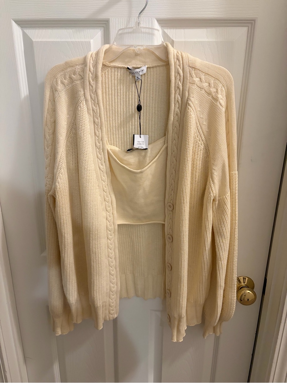 Gianni Bini Cream Cable Knit Button-Front Cardigan